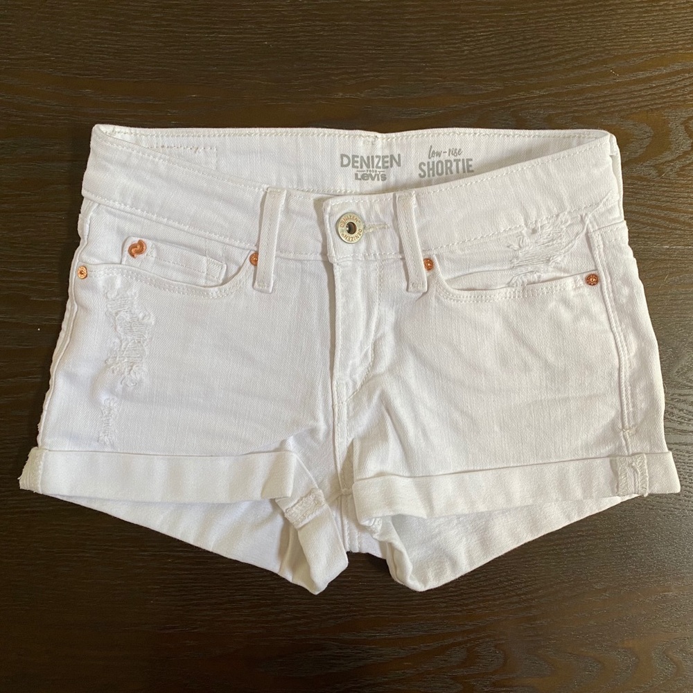 Denizen from Levi’s jean shorts
